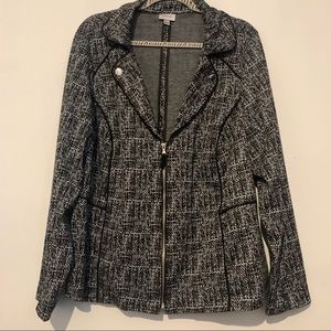 Avenue zip front jacket size 18/20